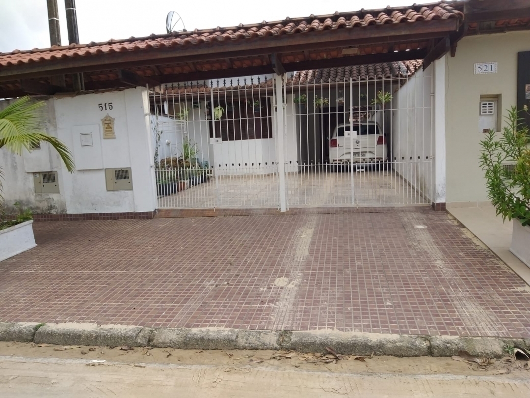 #467 - Casa para Venda em Bertioga - SP